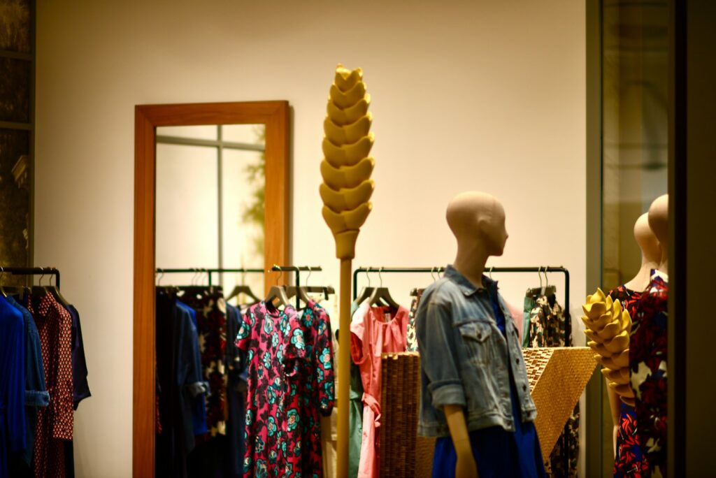 How to Start a Resort Wear Brand (Sourcing Guide)